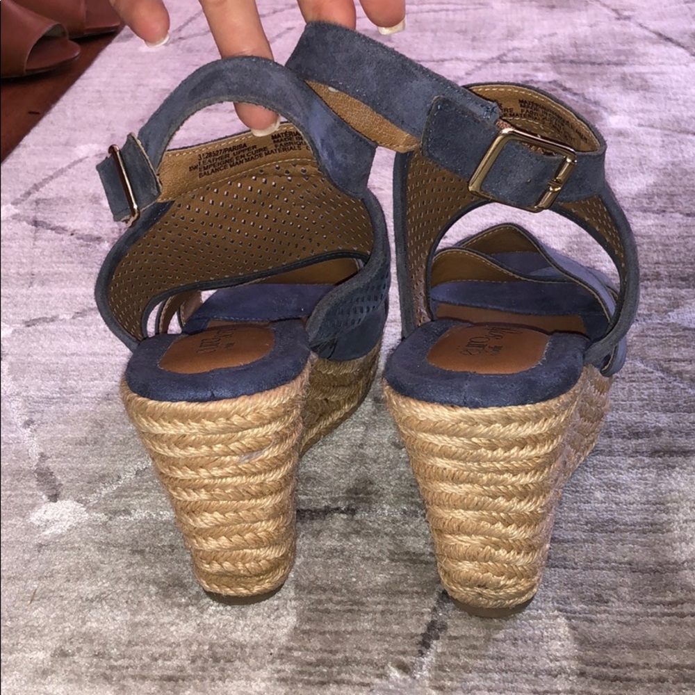 Wedges - Picture 2 of 5